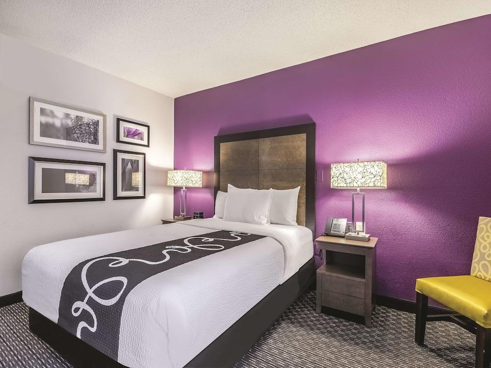 Hotel La Quinta By Wyndham Hartford Bradley Airport Windsor Locks Exteriér fotografie
