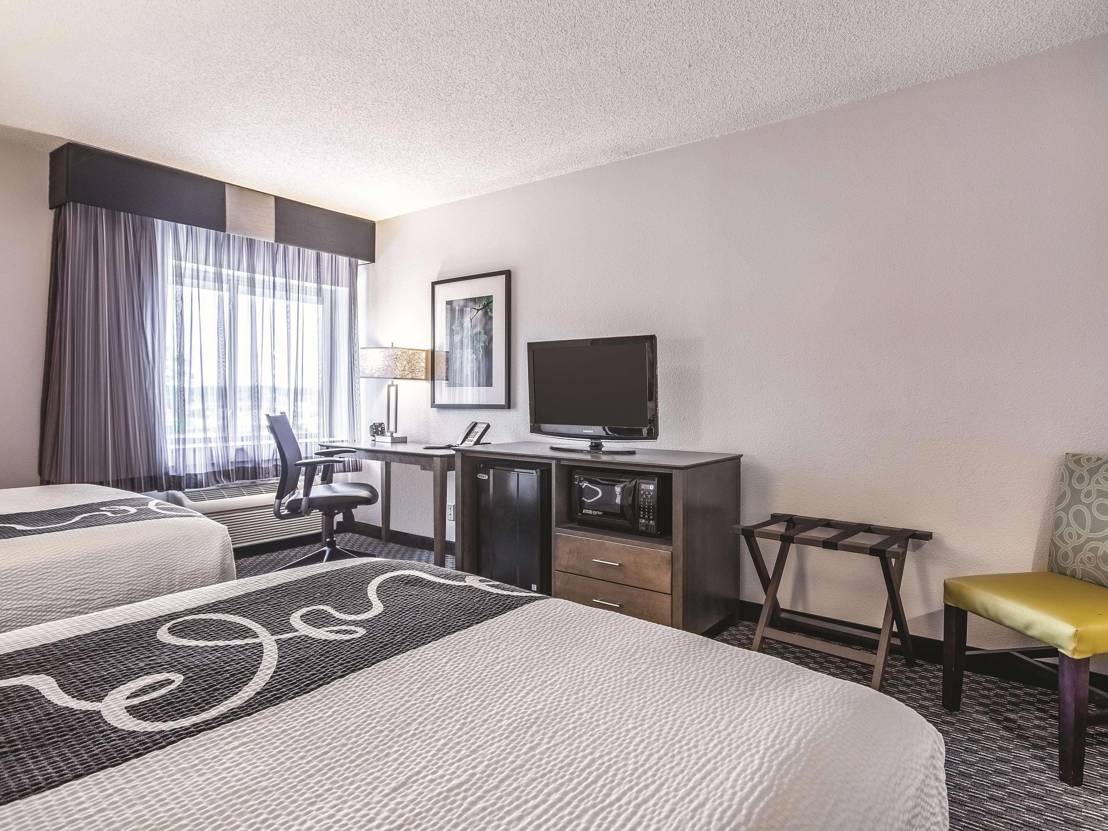 Hotel La Quinta By Wyndham Hartford Bradley Airport Windsor Locks Exteriér fotografie