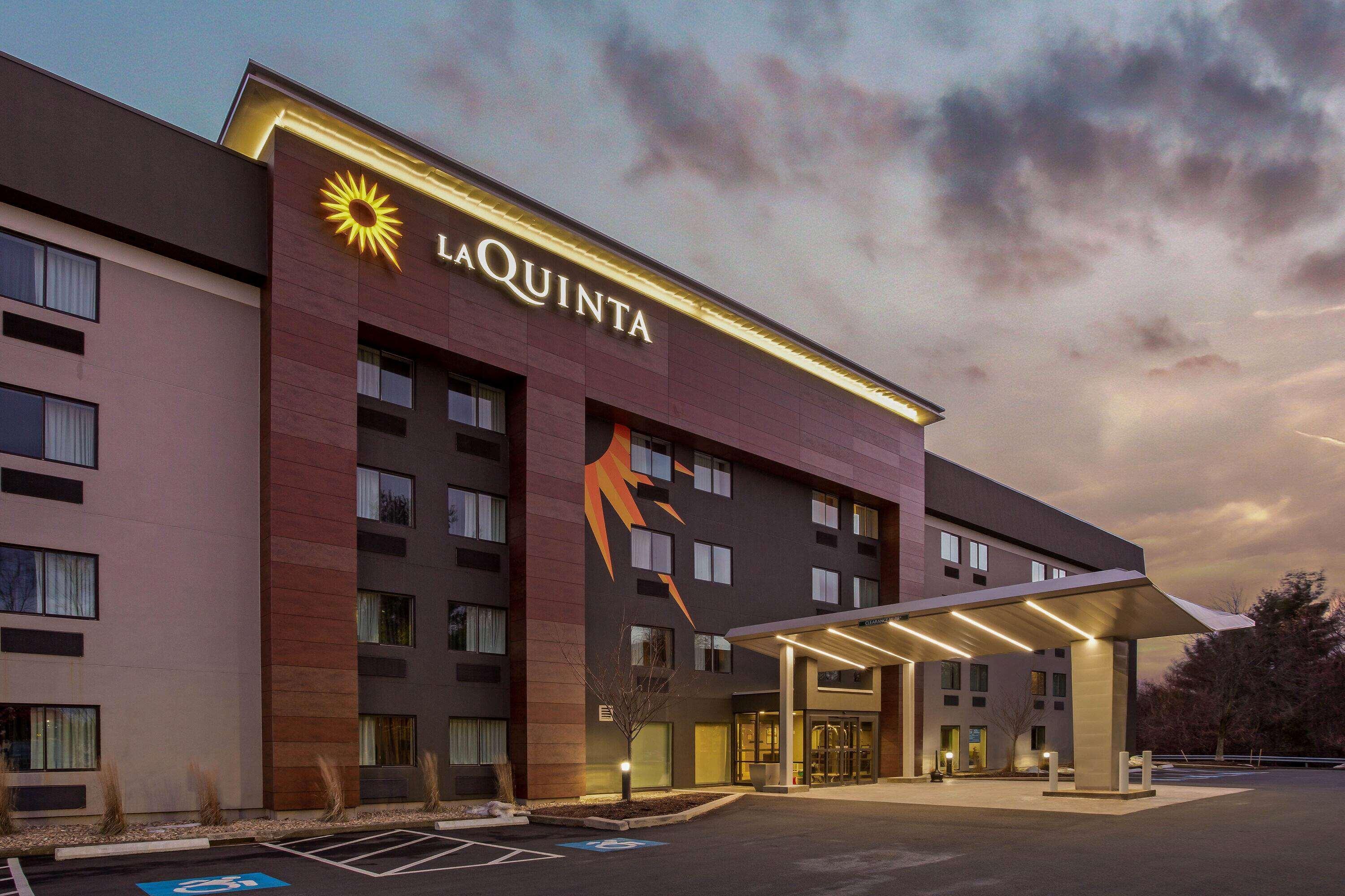Hotel La Quinta By Wyndham Hartford Bradley Airport Windsor Locks Exteriér fotografie